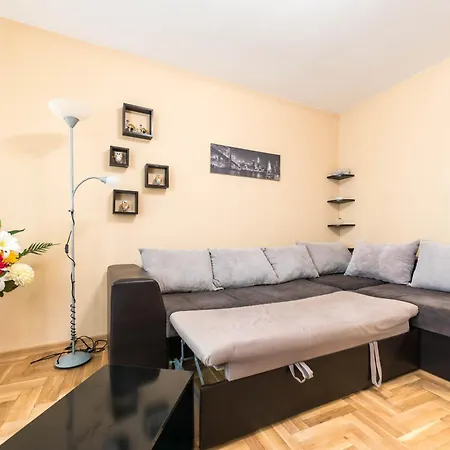 Downtown аpartment With Free Parking Варна