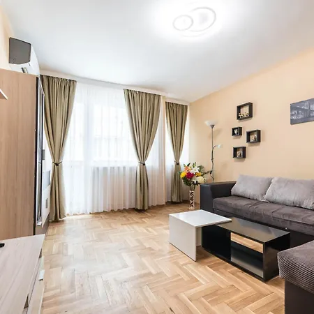 Apartment Downtown аpartment With Free Parking Varna