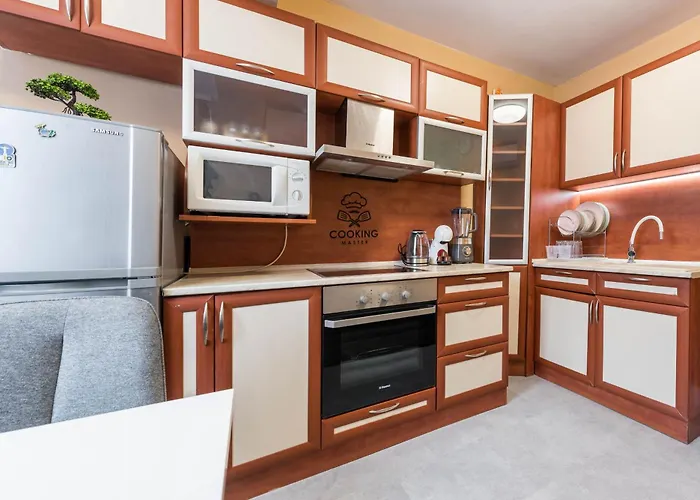 Downtown аpartment With Free Parking Апартаменты