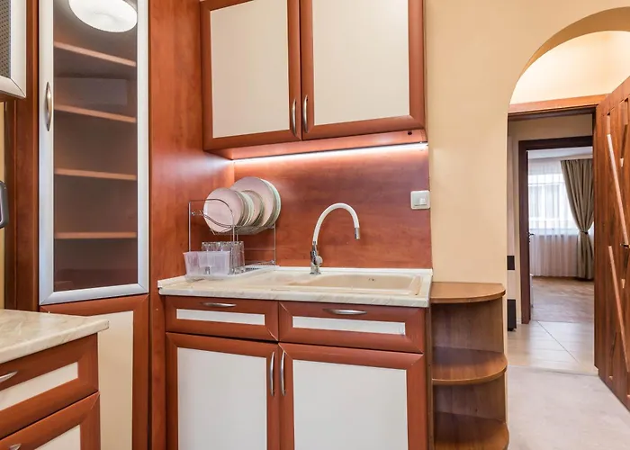 Downtown аpartment With Free Parking Апартаменты Варна